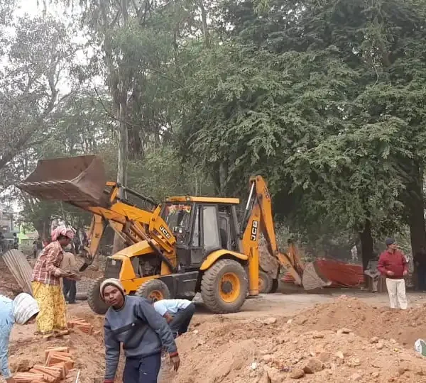 Adityapur Encroachment: A former councillor was arrested in protest when the administration’s bulldozer was employed there.