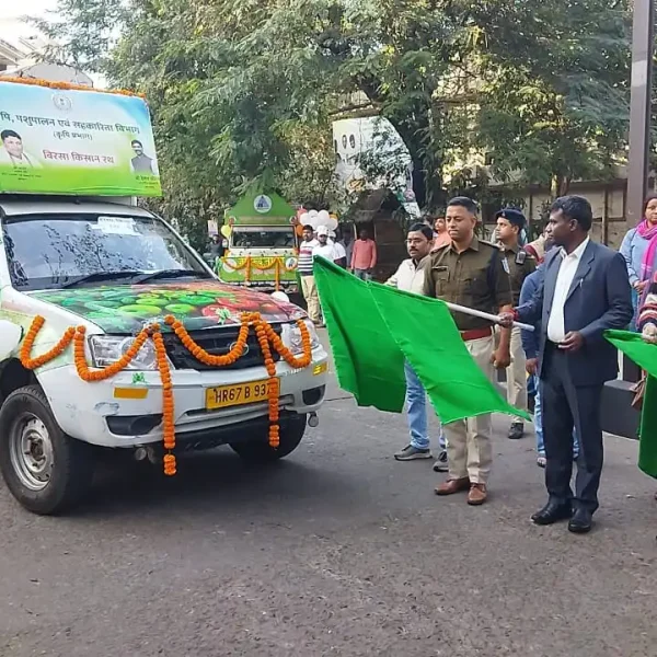 Jamshedpur News: “Awareness Rath” a farmer awareness campaign about government schemes.