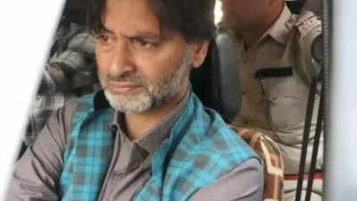 Yasin Malik identified by an eyewitness as the primary shooter in the 1990 Srinagar IAF personnel shooting incident.