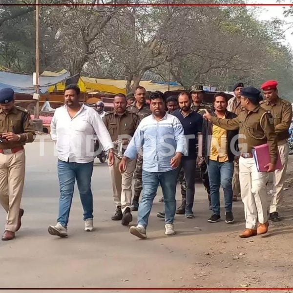 Mango Firing Case: Five Arrested, Including Vikas Tiwari, Police Walk Them on Road