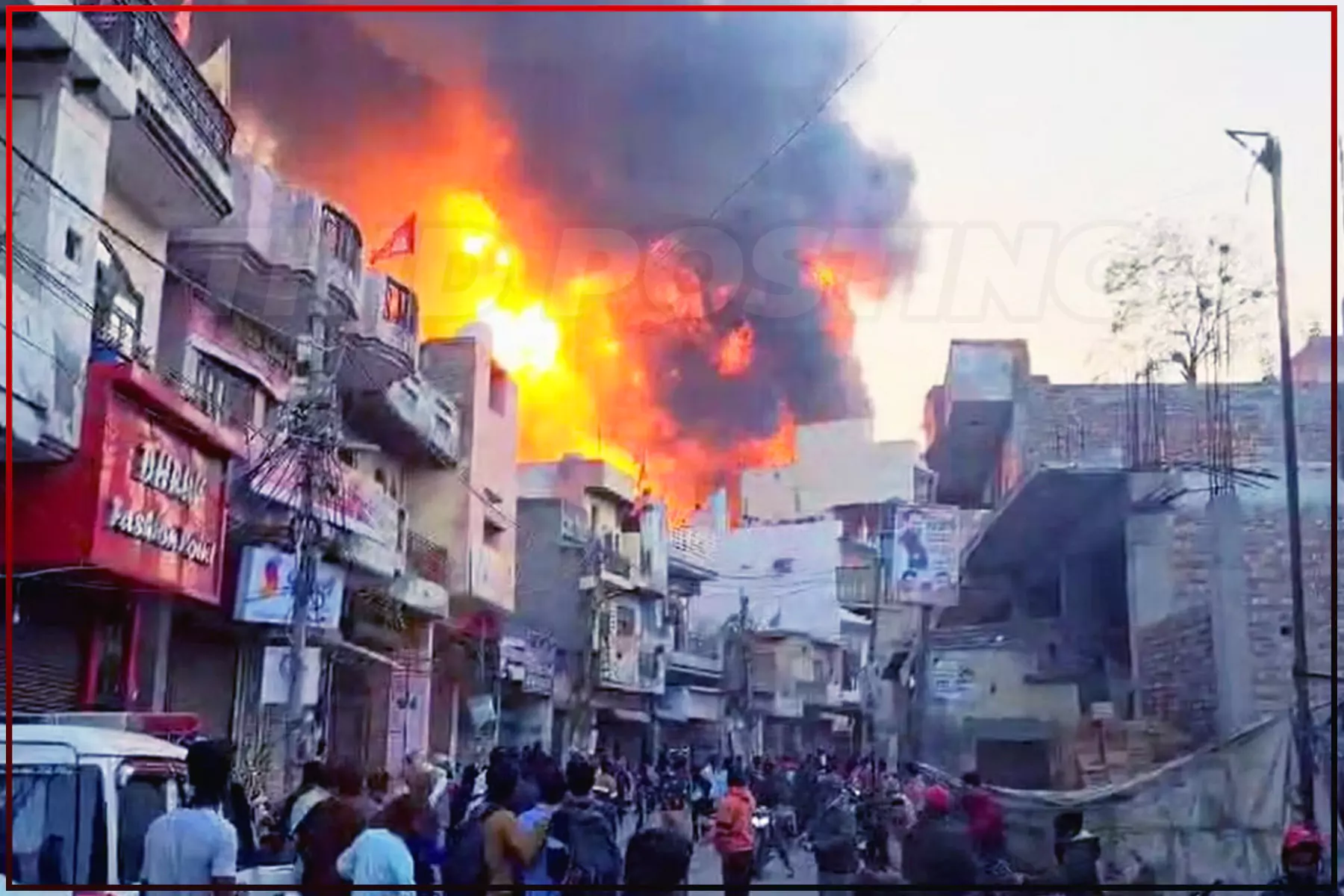 11 dead, 4 injured in massive fire caught in a factory in Delhi.