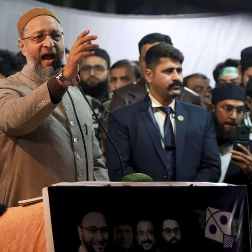 Delhi Elections: Owaisi Campaigns in Shaheen Bagh, AIMIM Fields 2 Candidates