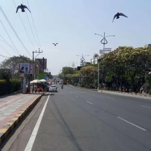 Hyderabad Streets Empty as Residents Flee for Sankranti, Locals Enjoy Open Roads
