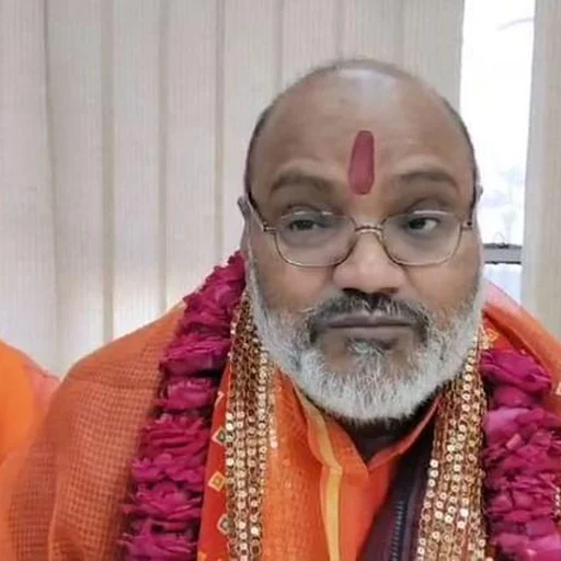 Religious Leader in Kashi Seeks Unity, Calls for “Sanatan Vedic Nation”