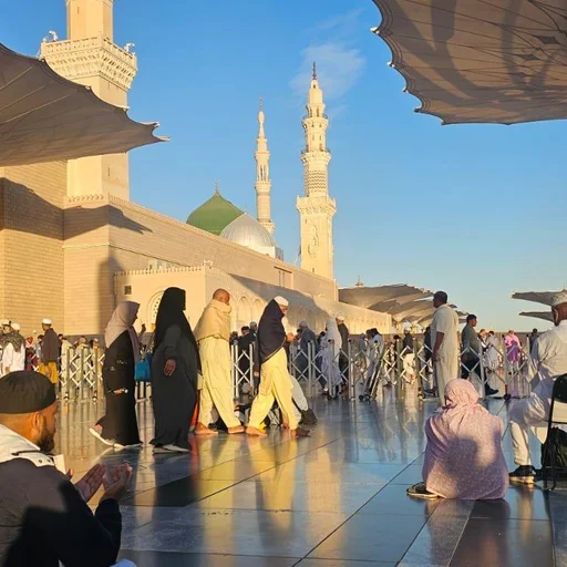 Saudi Arabia Mandates Meningitis Vaccine for All Indian Travelers