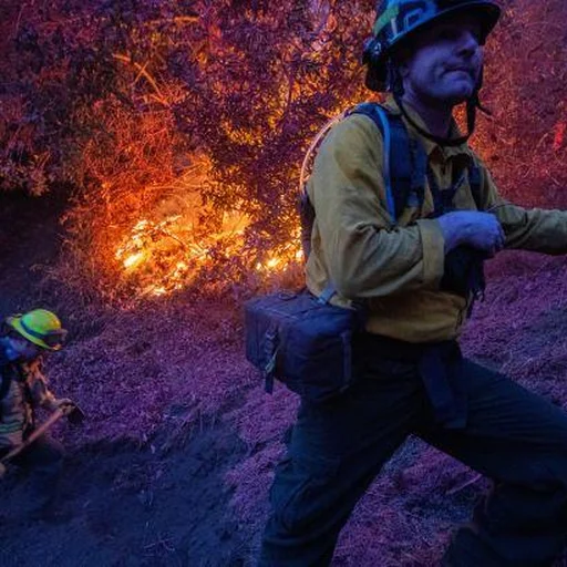 Strong Winds Fuel Southern California Wildfire Threat, Evacuations Possible