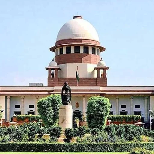 Supreme Court Orders Tamil Nadu Governor, Government to End University Appointment Feud
