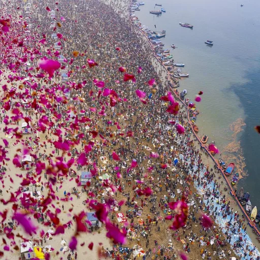 Uttar Pradesh Authorities File FIR After Delayed Flower Shower Disrupts Prayagraj Mahakumbh Rituals