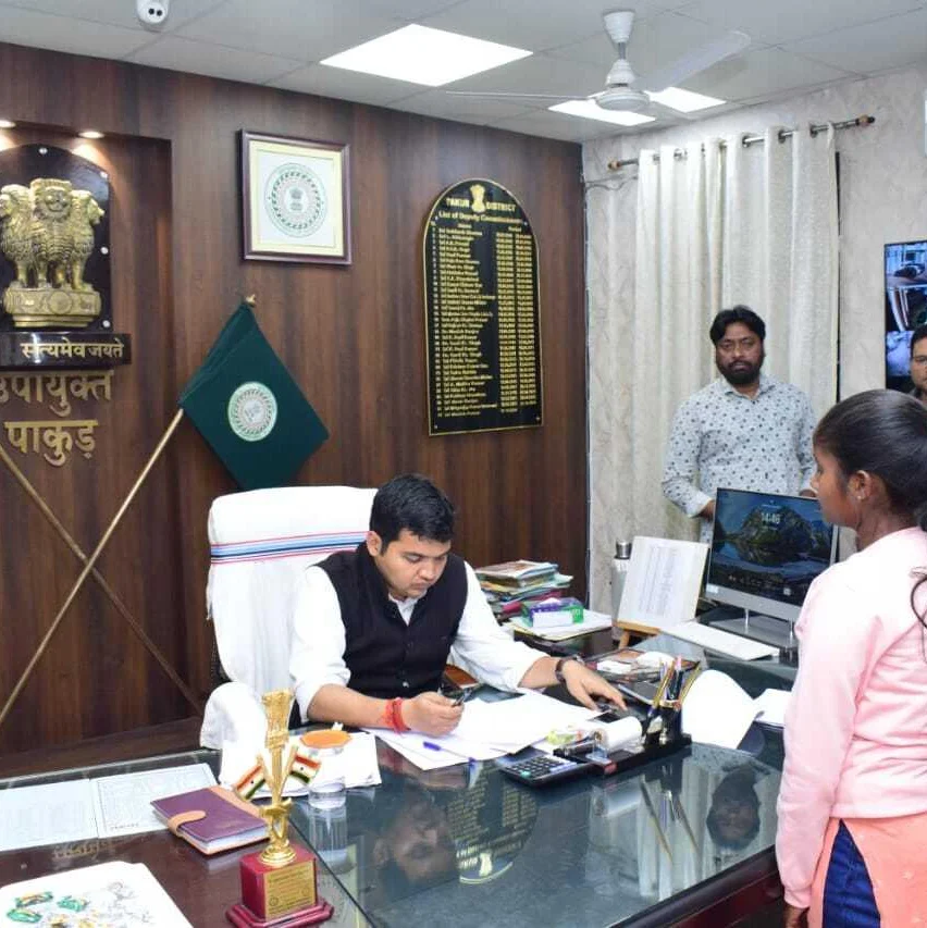 Bihar Deputy Commissioner Addresses Citizen Concer