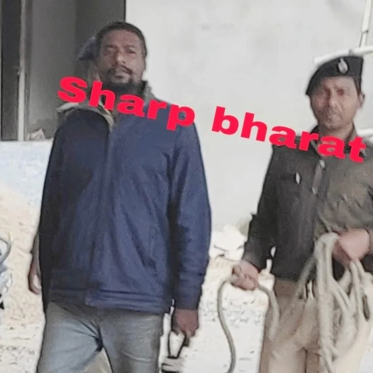 Jamshedpur: Smuggler Arrested with 2 Kg Cannabis, Pistol & Bullets