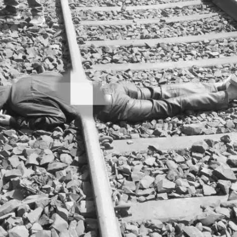 Jharkhand: Body Found on Howrah-Mumbai Rail Line in Adityapur, Investigation Underway