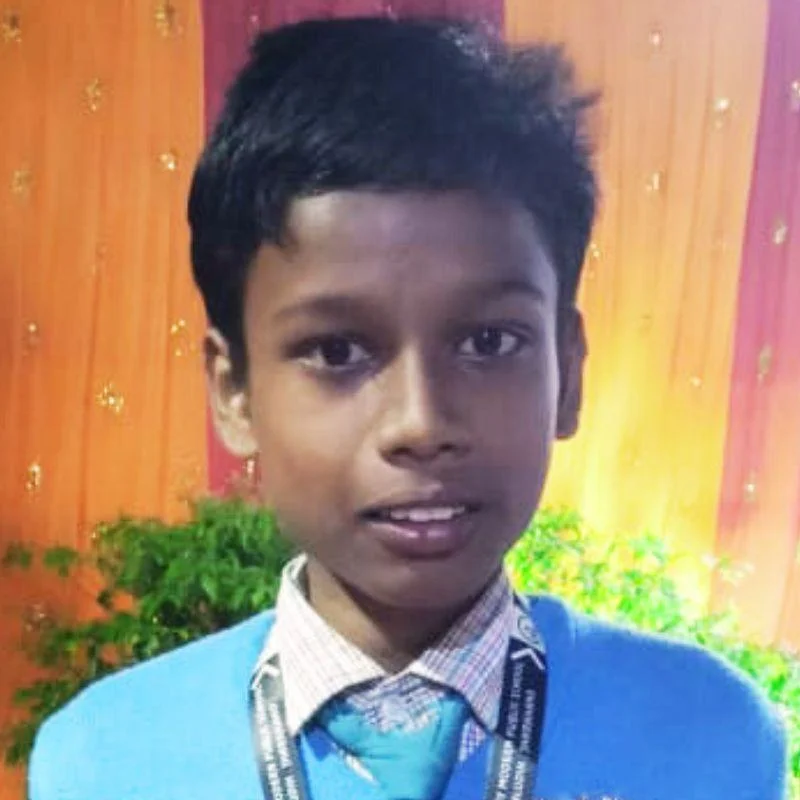 Jharkhand Student Dies by Train After Mother’s Scolding: Tragedy in East Singhbhum