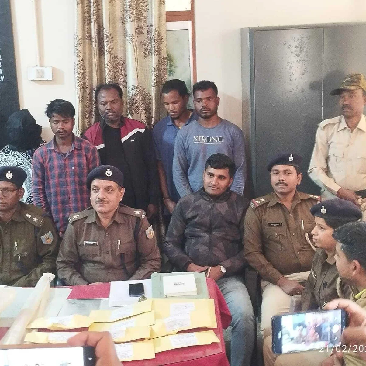 Jharkhand Wife Lover Arrested in Husbands MurderFo