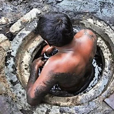 Kolkata Tragedy 3 Sanitation Workers Die in Sewage