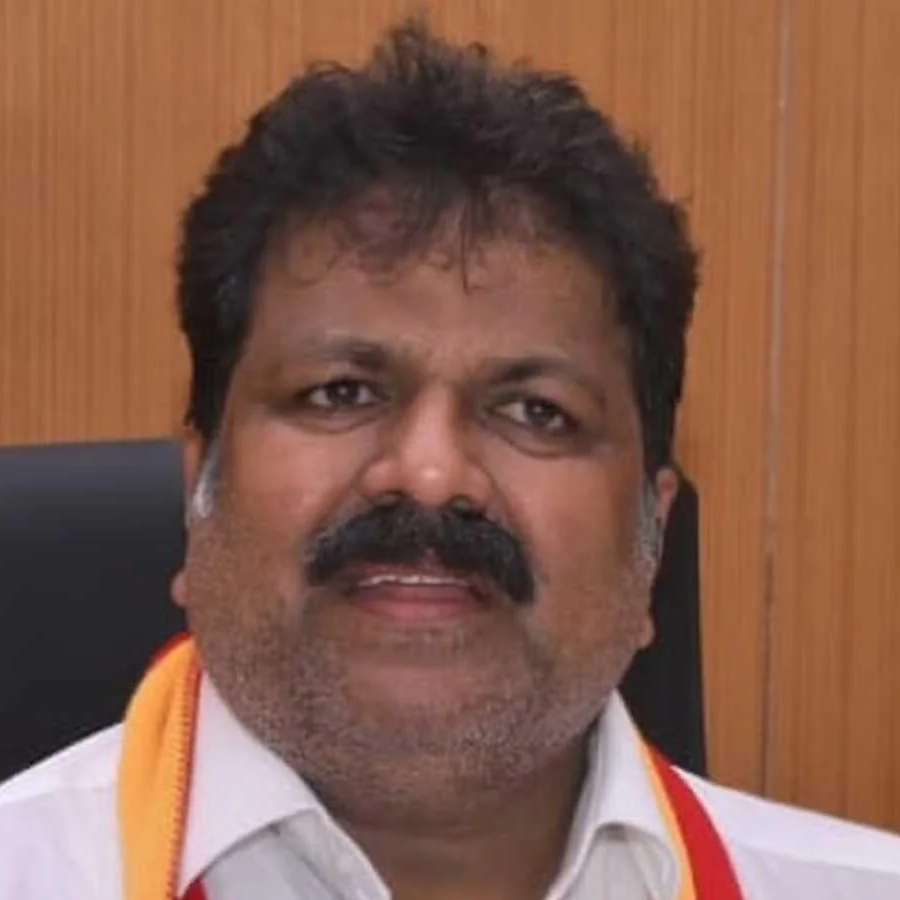 Uttara Kannada Minister Warns Cow Thieves Shoot at